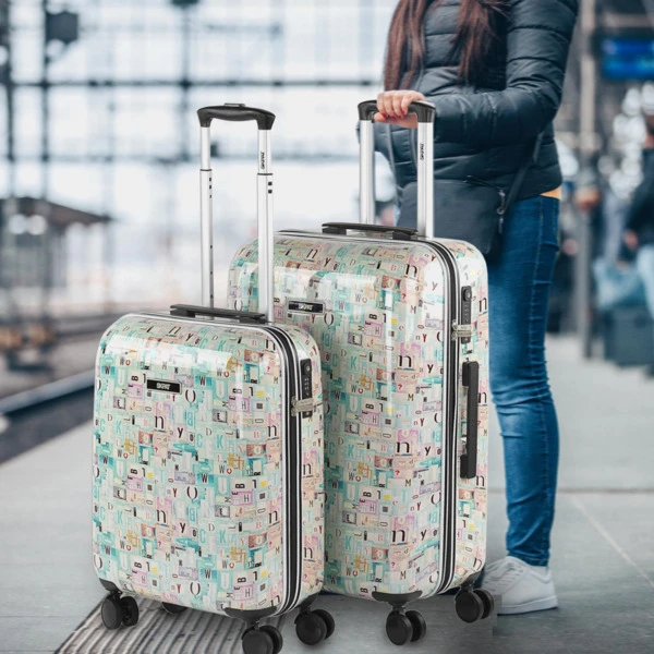 Juego De Maletas (Cabina Y Mediana) Lucca Rígidas Con Capacidad De 98,5 L 4 Juego De Maletas (Cabina Y Mediana) Lucca Rígidas Con Capacidad De 98,5 L - Imagen 2