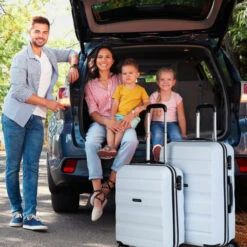 Maletas Mediana Elba Rigida Con Capacidad De L 23 Maletas Mediana Elba Rigida Con Capacidad De L -Almacenamiento De Viaje blanco sku 16438068 53040134 xxl