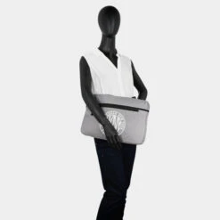 Dkny-927 Funda Portatil 15" -Almacenamiento De Viaje charcoal sku 16663867 45380574 xxl