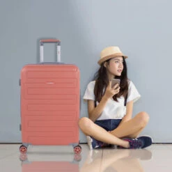 Maleta Mediana Monaco Rígida En Abs Con Capacidad De 69,5L Con Tsa -Almacenamiento De Viaje coral sku 16041933 57150414 xxl