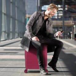 Maleta De Cabina San Marino Rígida En Abs Extensible Con Capacidad De 49L Con Tsa Y Usb -Almacenamiento De Viaje fresa sku 16041899 37280126 xxl