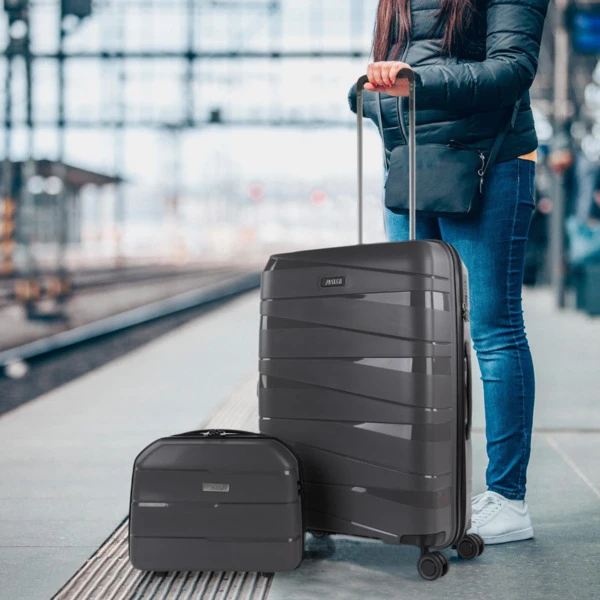 Maletas Mediana Stuttgart Rigida/Blanda Con Capacidad De 58 L 14 Maletas Mediana Stuttgart Rigida/Blanda Con Capacidad De 58 L - Imagen 12