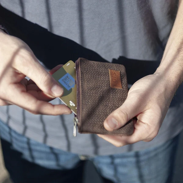 Monedero De Hombre Lois De La Colección Davidson En Piel Genuina 9 Monedero De Hombre Lois De La Colección Davidson En Piel Genuina - Imagen 7