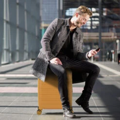 Maleta De Cabina San Marino Rígida En Abs Extensible Con Capacidad De 49L Con Tsa Y Usb -Almacenamiento De Viaje mostaza tornasolado sku 16041898 37200642 xxl