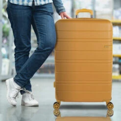 Maleta Grande San Marino En Abs Extensible Con Capacidad De 128L Con Tsa 28 Maleta Grande San Marino En Abs Extensible Con Capacidad De 128L Con Tsa -Almacenamiento De Viaje mostaza tornasolado sku 16041912 45180758 xxl