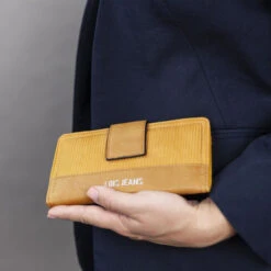 Cartera De Mujer Lois Capshaw Color -Almacenamiento De Viaje mostaza sku 16064433 57250094 xxl