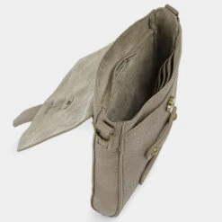 Bolsito Con Bandolera Desmontable De Unisex Lois Colección Calgary Con Cierre Solapa Y Cremallera 10 Bolsito Con Bandolera Desmontable De Unisex Lois Colección Calgary Con Cierre Solapa Y Cremallera -Almacenamiento De Viaje negro sku 16042299 20260755 xxl