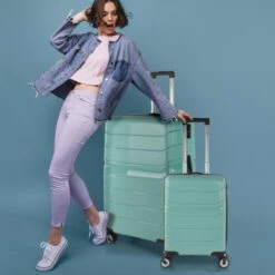 Juego De 2/3 Maletas (Cabina, Mediana Y Grande) Bristol Rigida/Blanda Con Capacidad De 94 L -Almacenamiento De Viaje verde sku 16674610 26590665 xxl